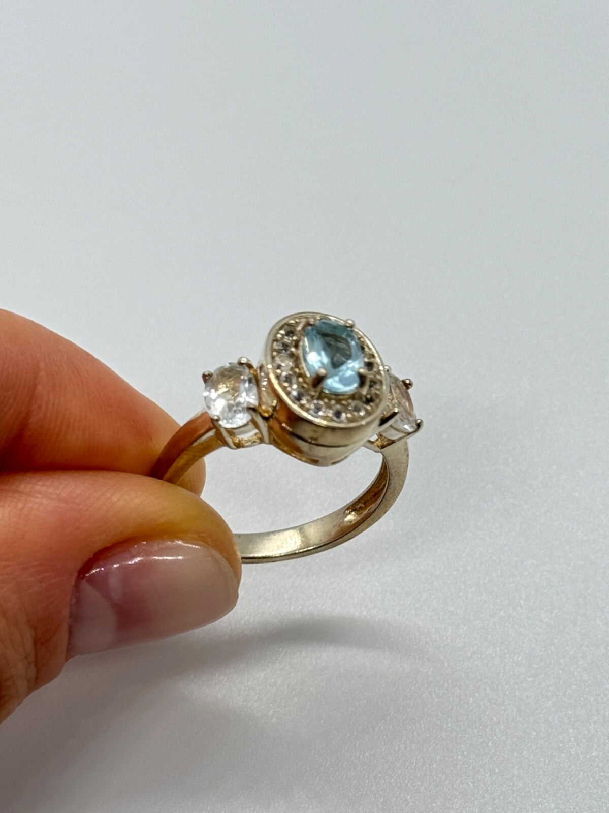 925 Sterling Silver Blue & White Topaz Ring Size 7.5