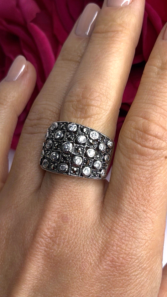 Vintage Wide Band 925 Sterling Silver Beryl & Marcasite Ring Size 8