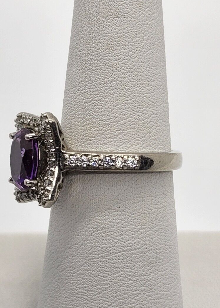 925 Sterling Silver Amethyst & ?z Ring Size 7