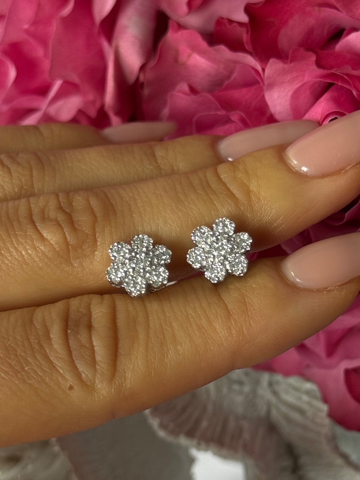 14K White Gold Diamond Flower Earrings