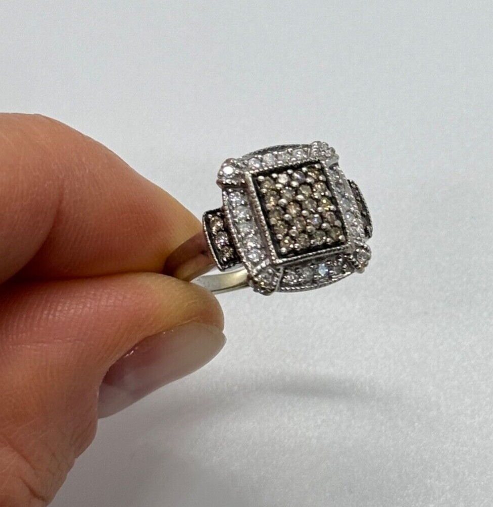 10K White Gold Diamond & Tourmaline Ring Size 4.5