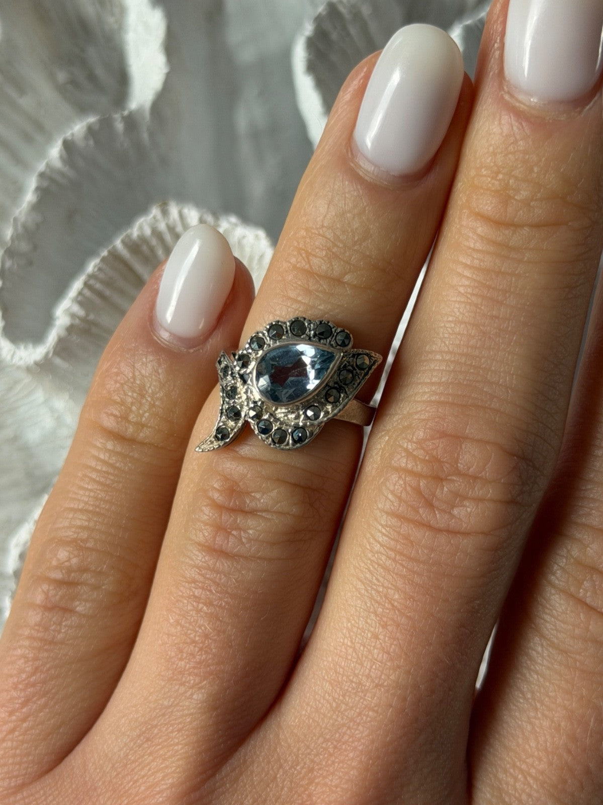 925 Sterling Silver Blue Topaz & Marcasite Ring Size 4