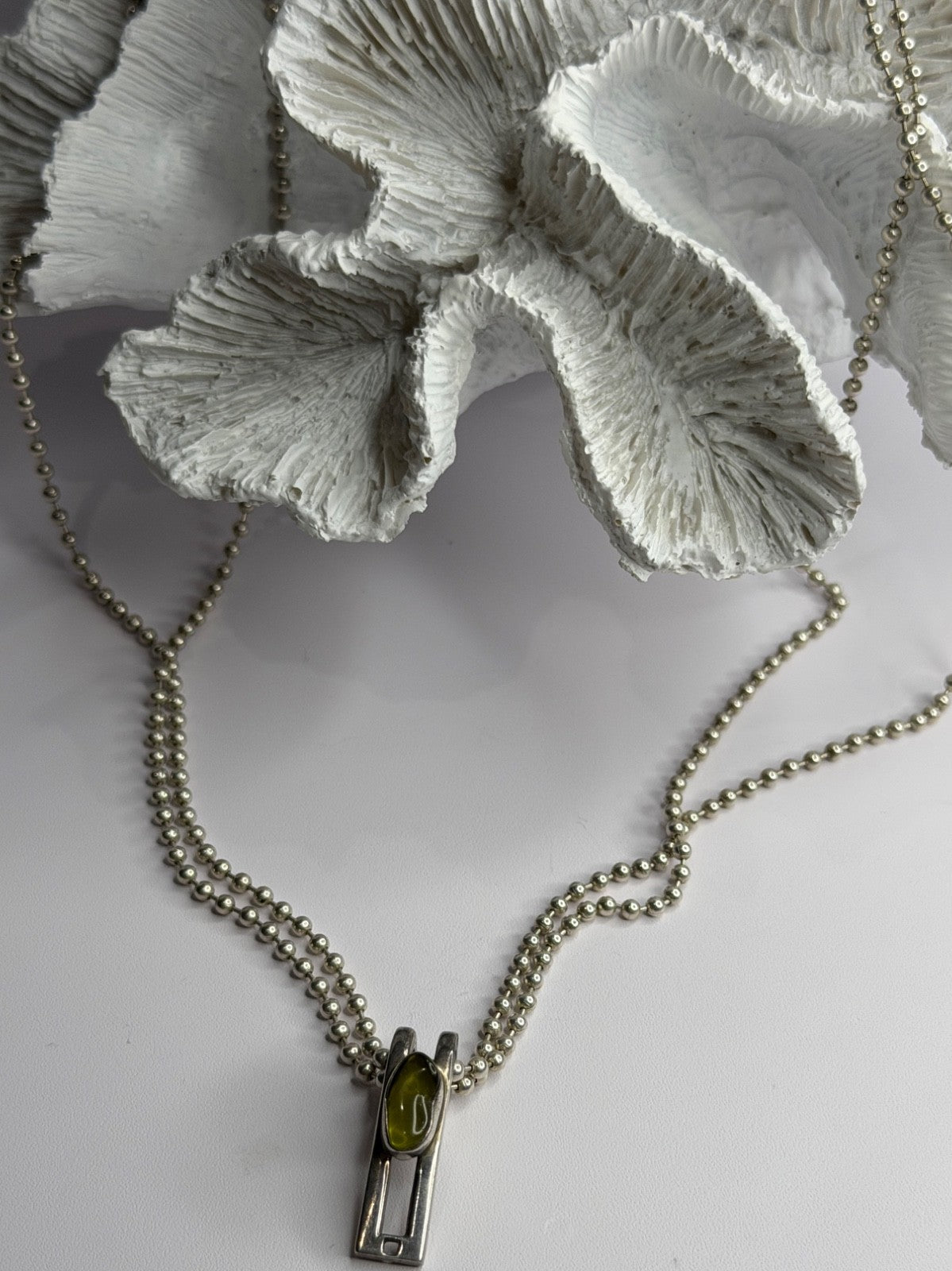 Arrack Lilly 925 Sterling Silver Peridot 2 Chain Necklace