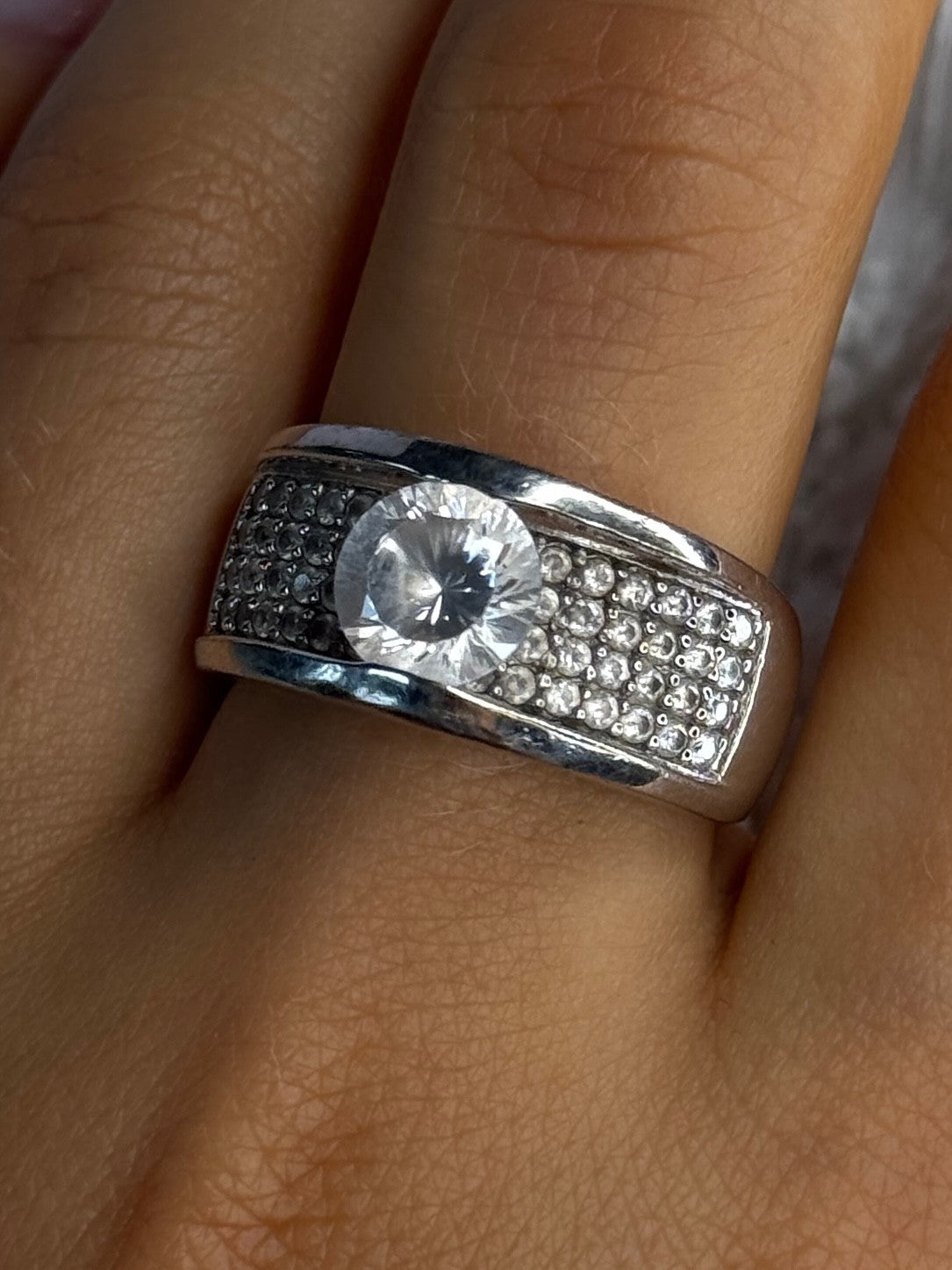 Elegant Design 925 Sterling Silver Cz Ring Size 10