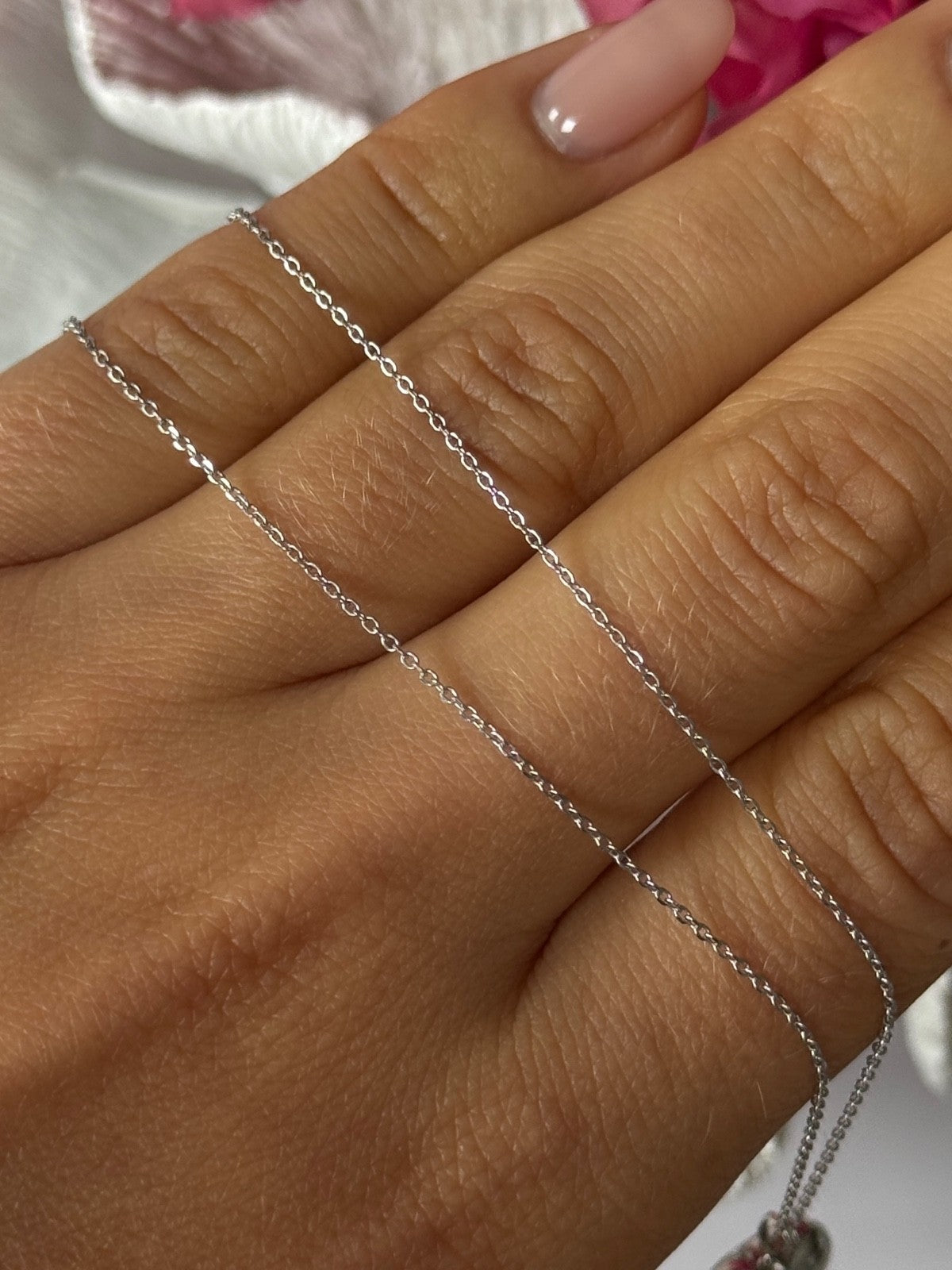 14K White Gold Heart Necklace Length 16 inch