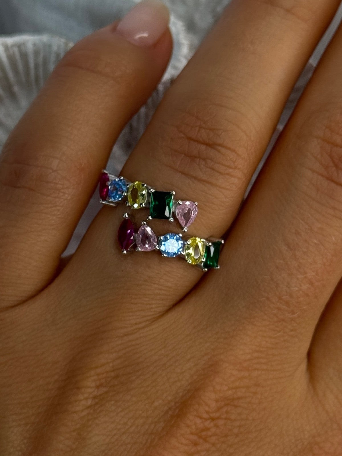 925 Sterling Silver Ring Multicolor CZ Size 7 Sizable