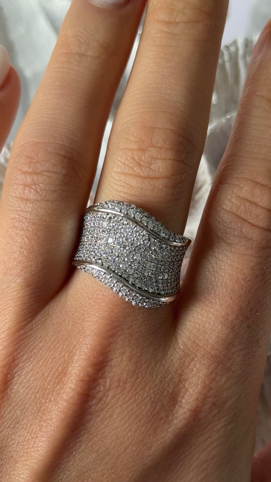 Elegant Design 925 Sterling Silver Cz Ring Size 8