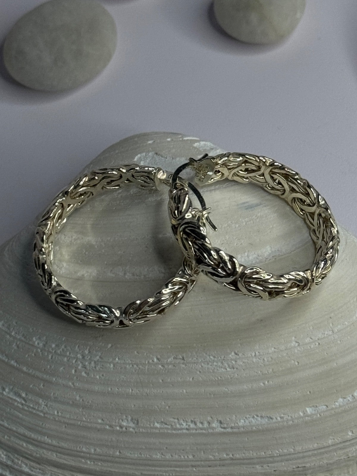 Beautiful Design 925 Sterling Silver Hoop Earrings Length 1.30 Inch