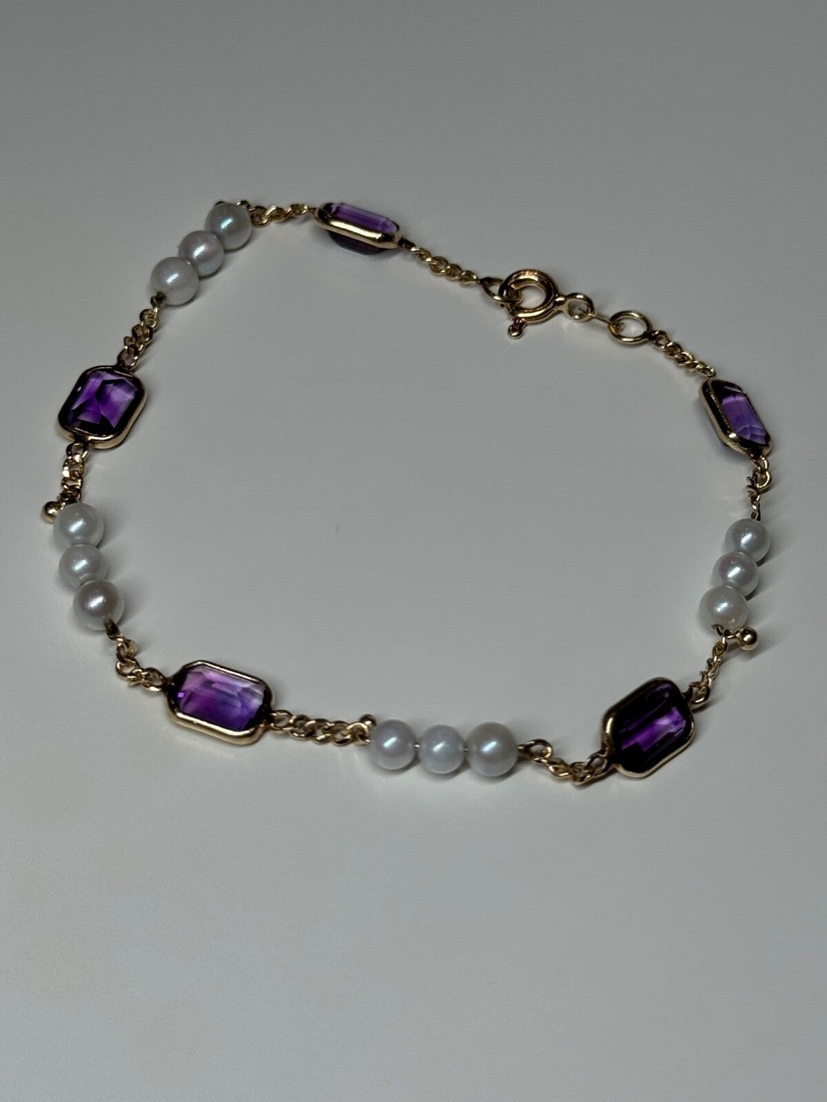 14K Yellow Gold Amethyst & Pearls Bracelet Length 7