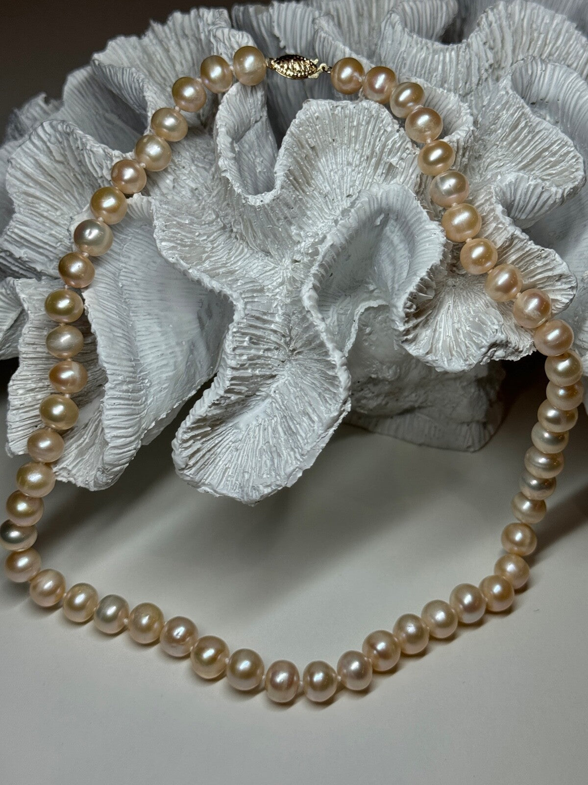 14K YELLOW GOLD CLASP FRESH WATER PINK PEARL NECKLACE 18 Inch
