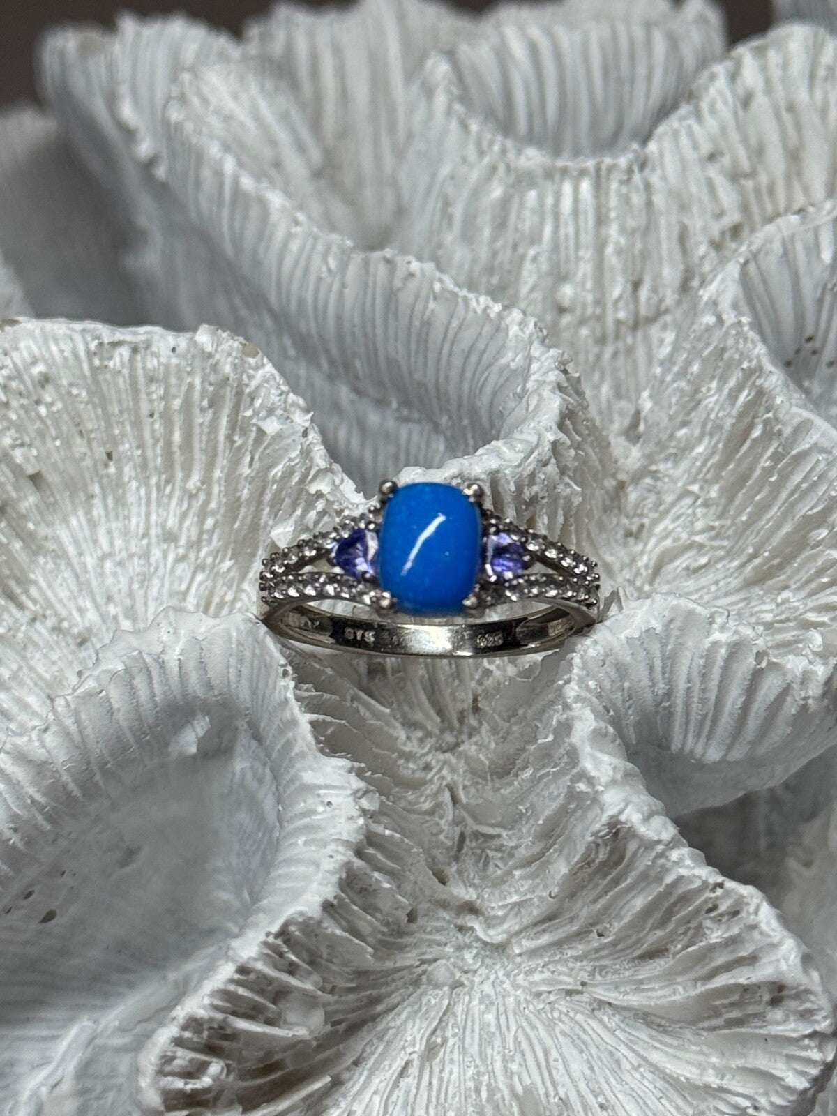 925 Sterling Silver Blue Agate, Tanzanite & Beryl Ring Size 7.5