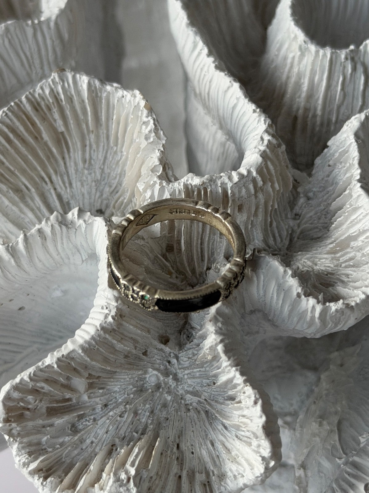925 Sterling Silver Onyx & Marcasite Ring Size 6.5