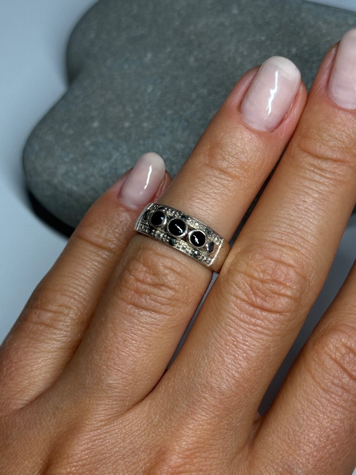 925 Sterling Silver Onyx Ring Size 5