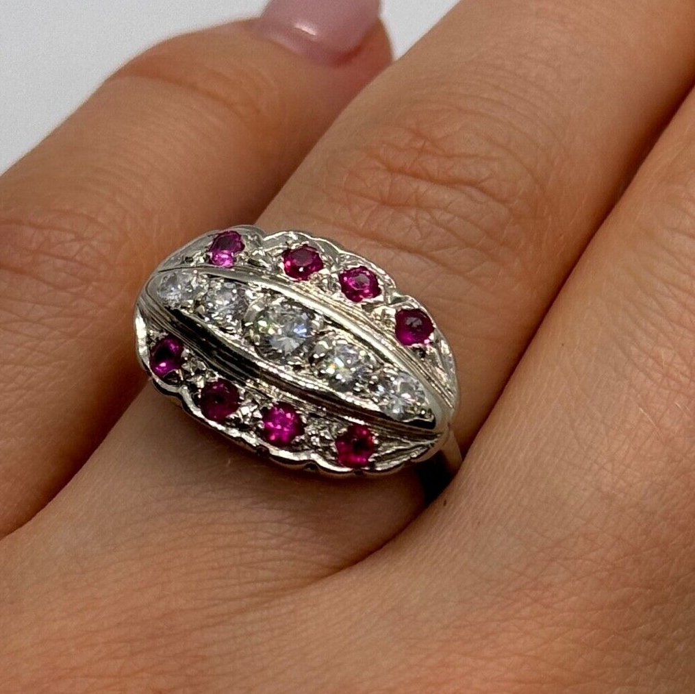 14K White Gold White & Pink Topaz Ring Size 5.5