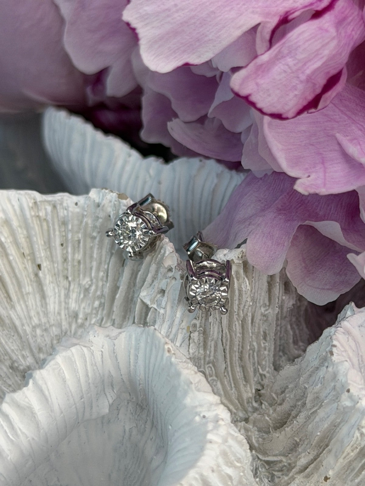 ZEI 14K White Gold Diamond tcw 0.14 ct Stud Earrings