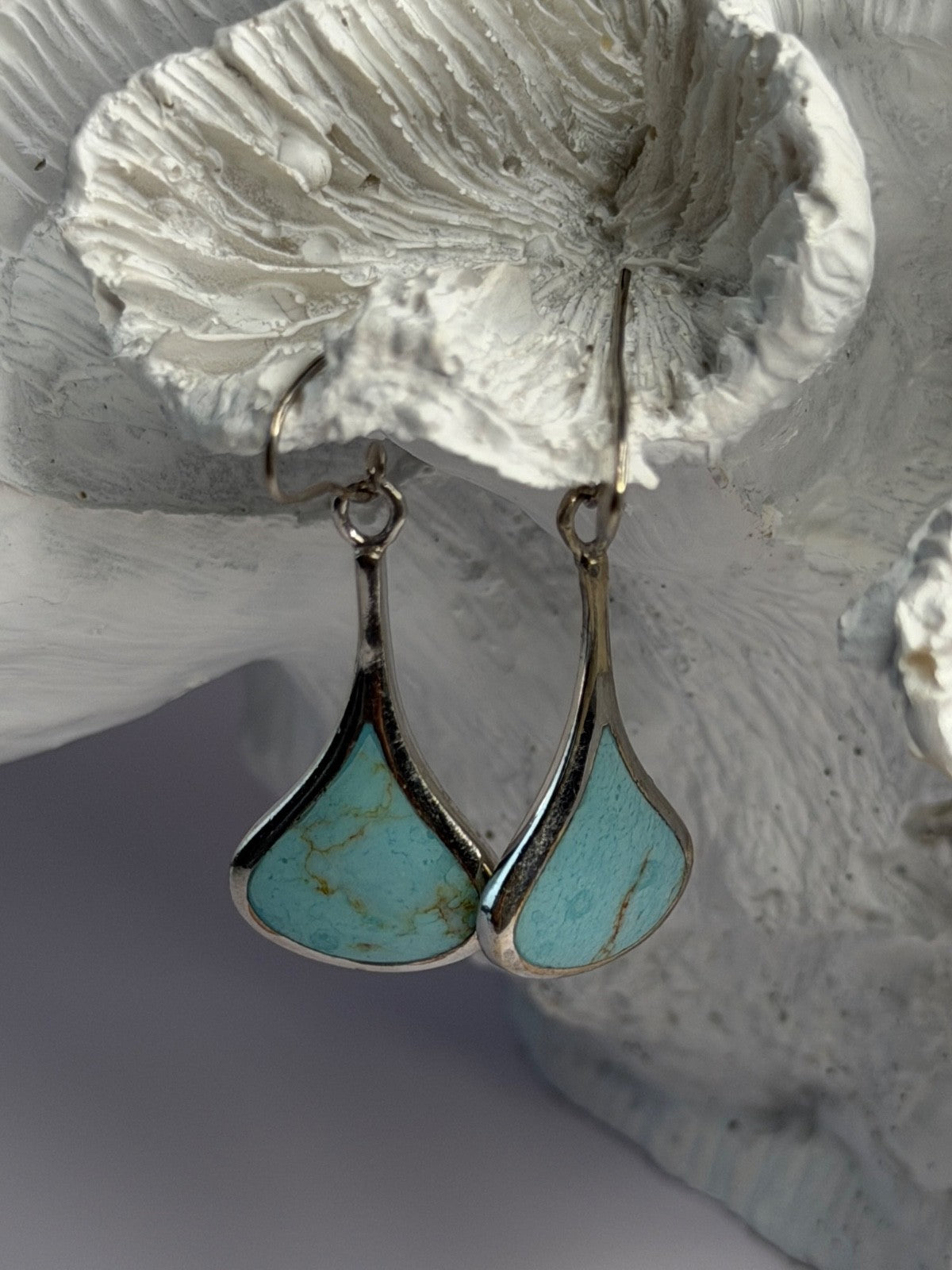 925 Sterling Silver Turquoise Earrings Length 1.40 Inch