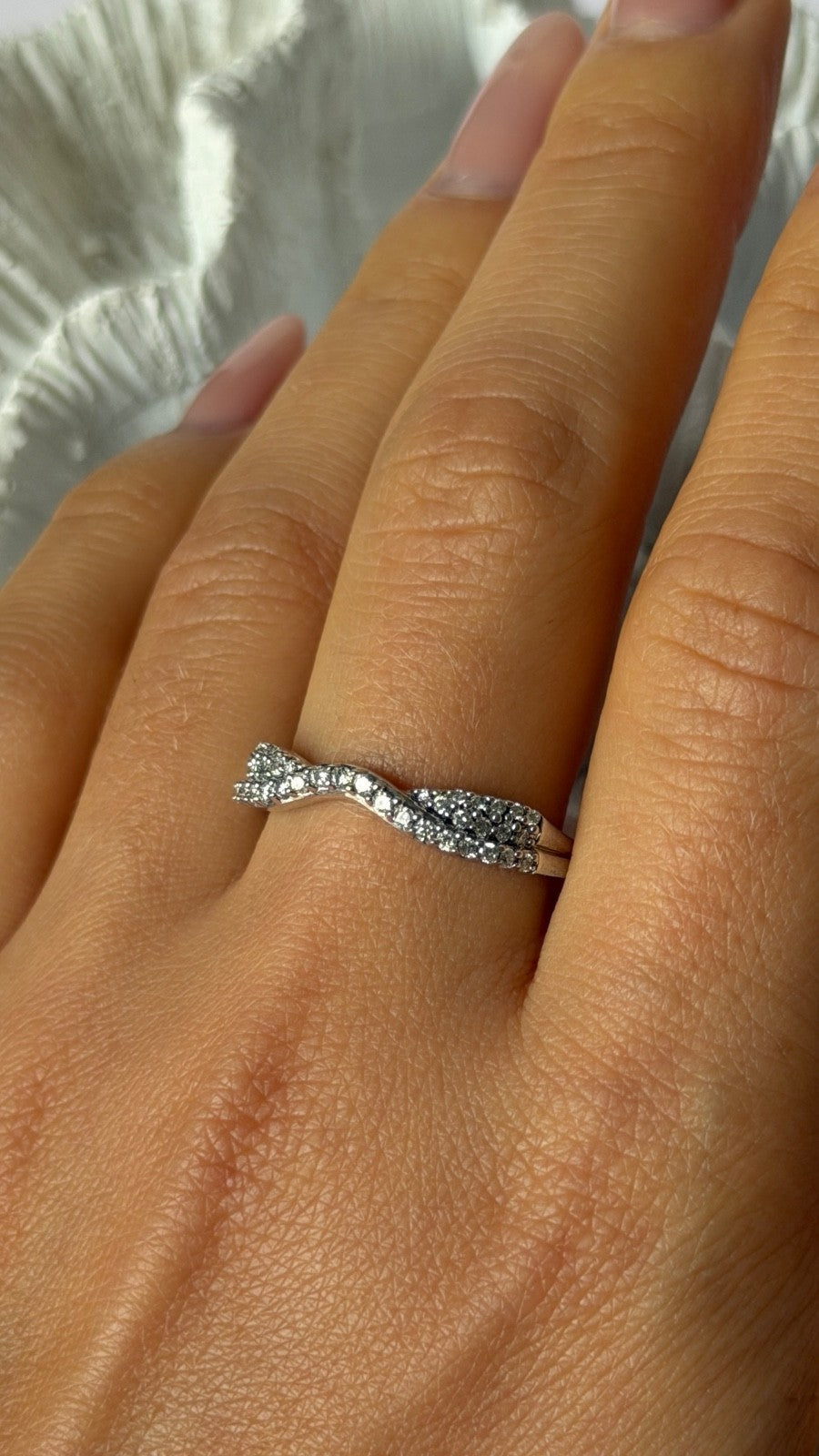 14K White Gold Diamond 0.41 carat Ring Size 11