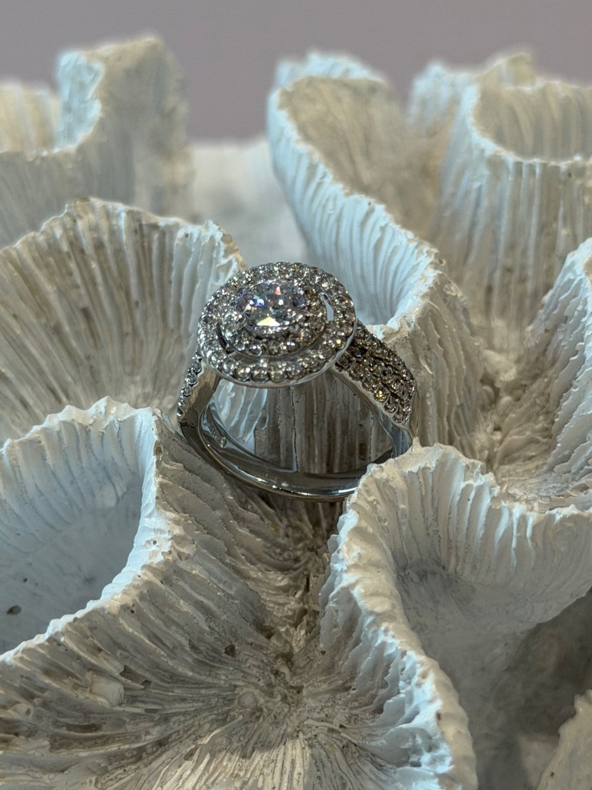 Beautiful 925 Sterling Silver Cz Ring Size 6