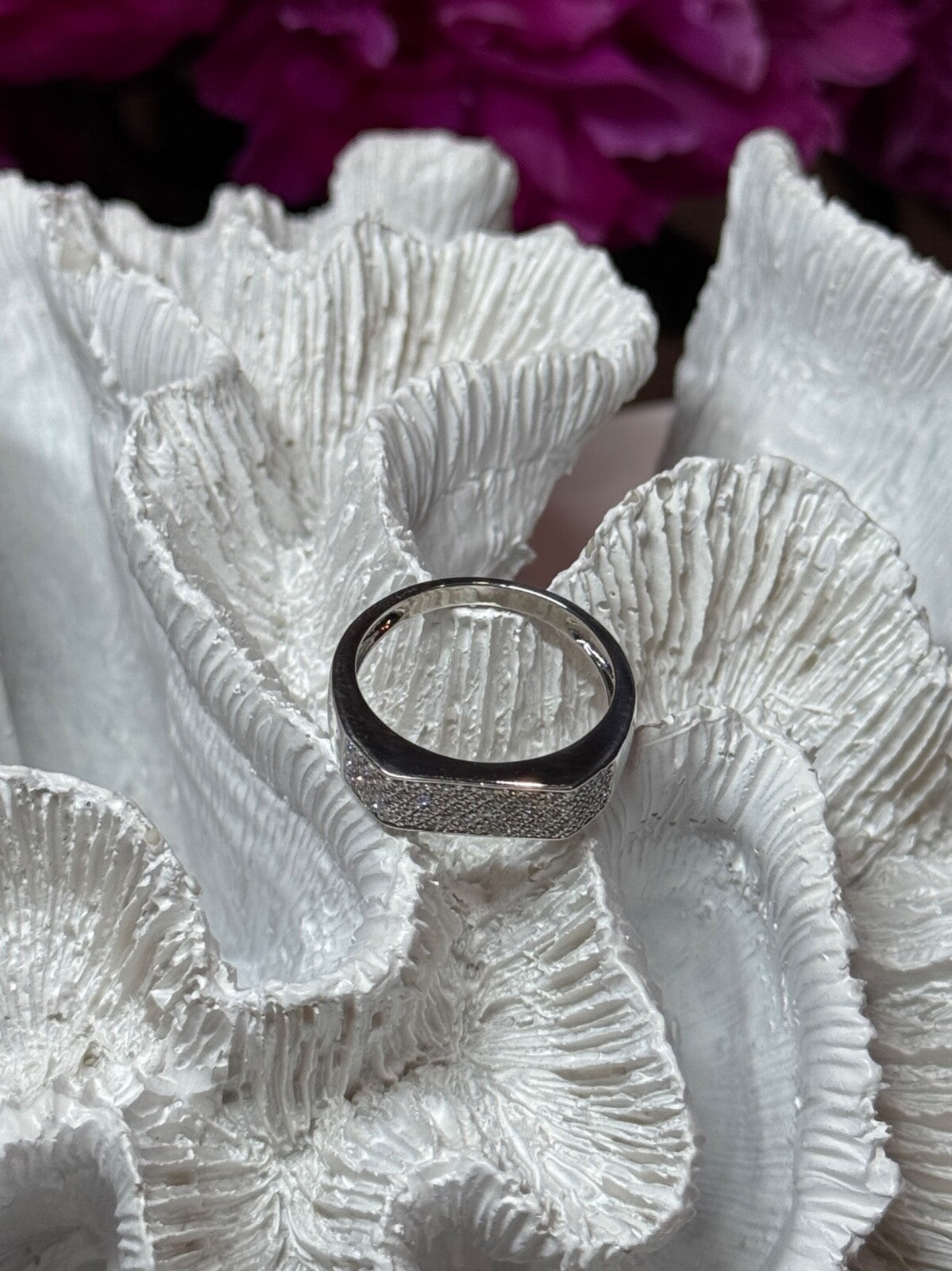 925 Sterling Silver Diamonds Ring Size 9.25