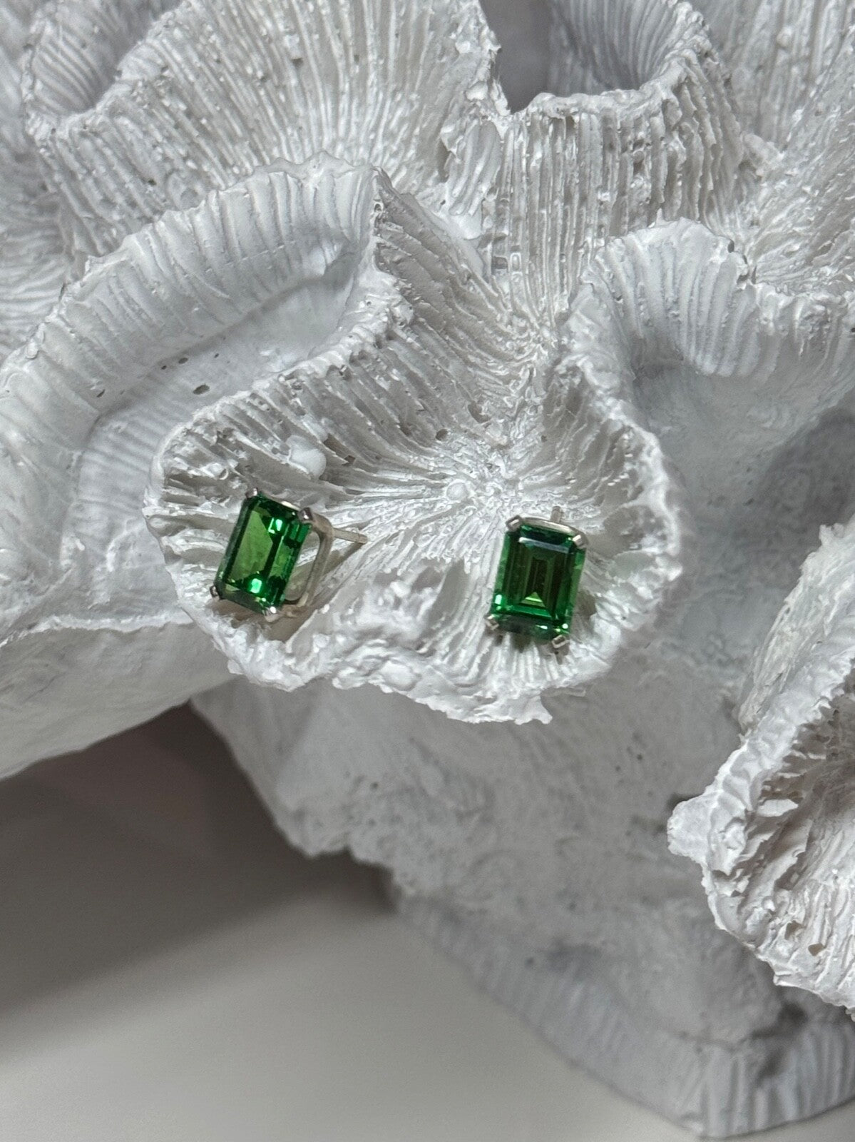 925 Sterling Silver Green Peridot Earrings Length 8 Mm