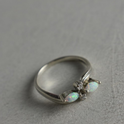 925 Sterling Silver Opal & CZ Ring Size 6.5