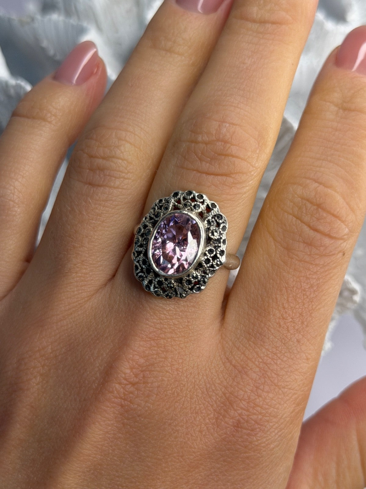 Vintage 925 Sterling Silver Morganite & Marcasite Ring Size 7
