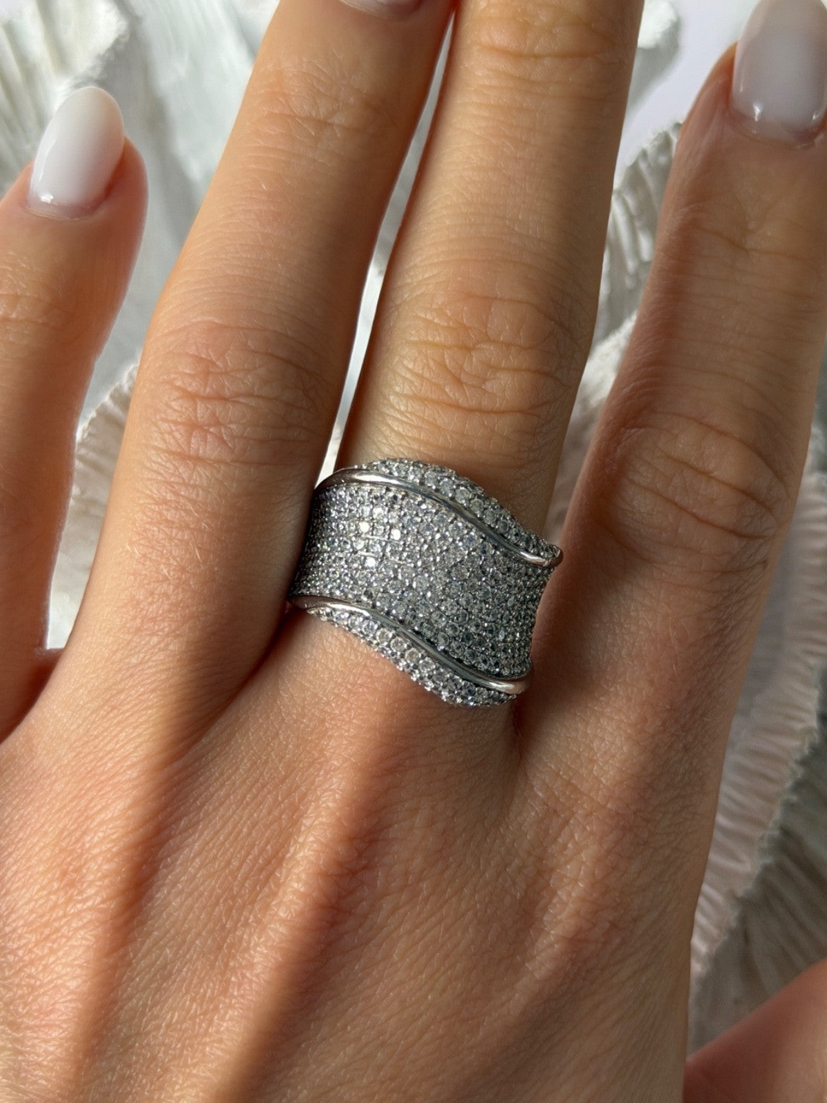 Elegant Design 925 Sterling Silver Cz Ring Size 8