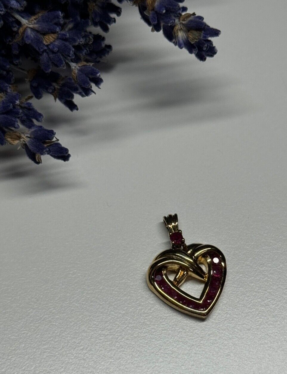 925 STERLING SILVER GOLD PLATED SPINEL HEART PENDANT