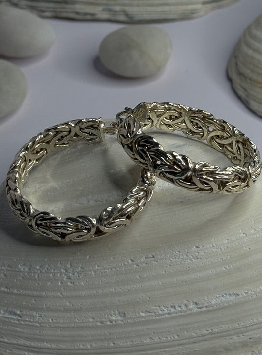 Beautiful Design 925 Sterling Silver Hoop Earrings Length 1.30 Inch