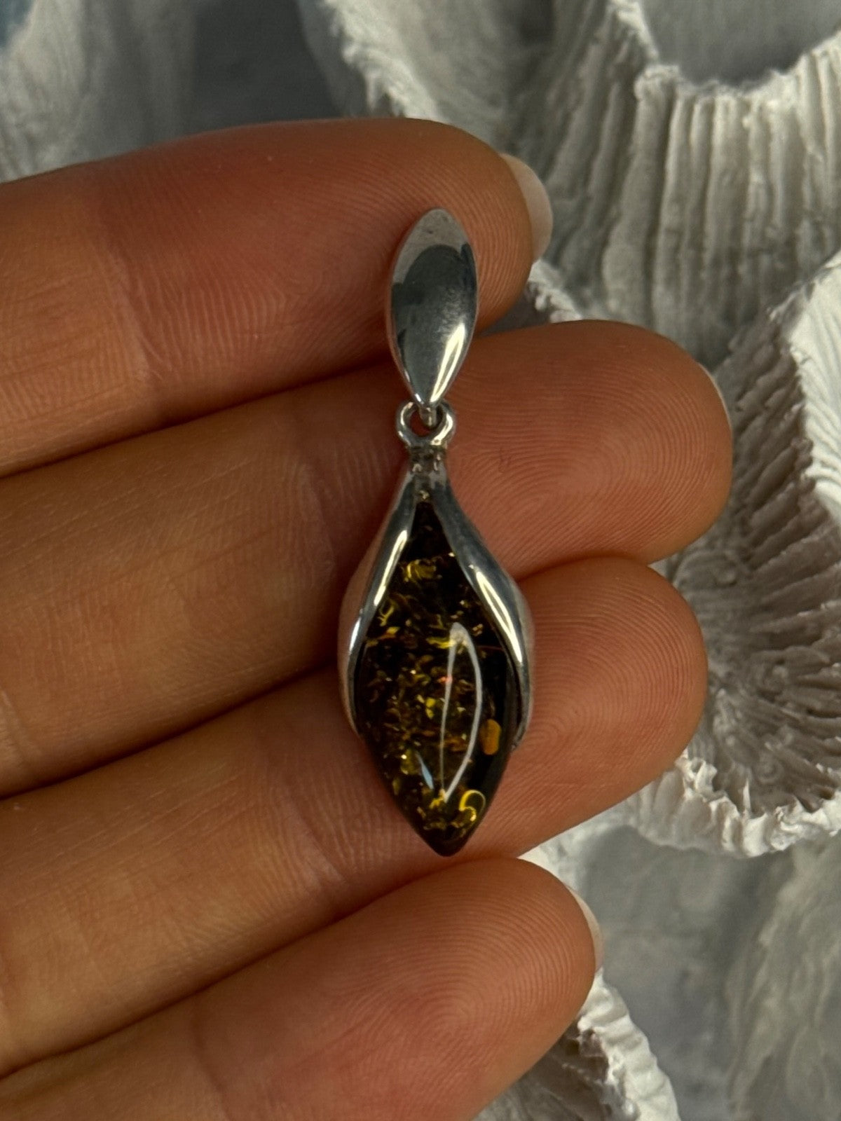 925 Sterling Silver Amber Pendant Length 1.50 Inch