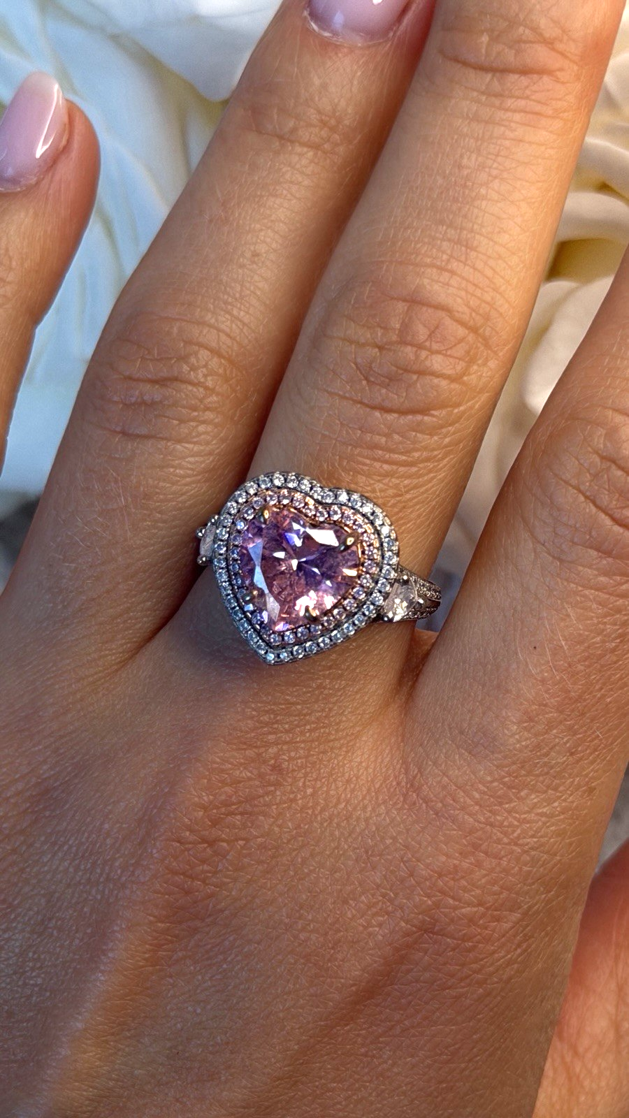 Romantic 925 Sterling Silver Pink Heart Topaz Ring Size 9