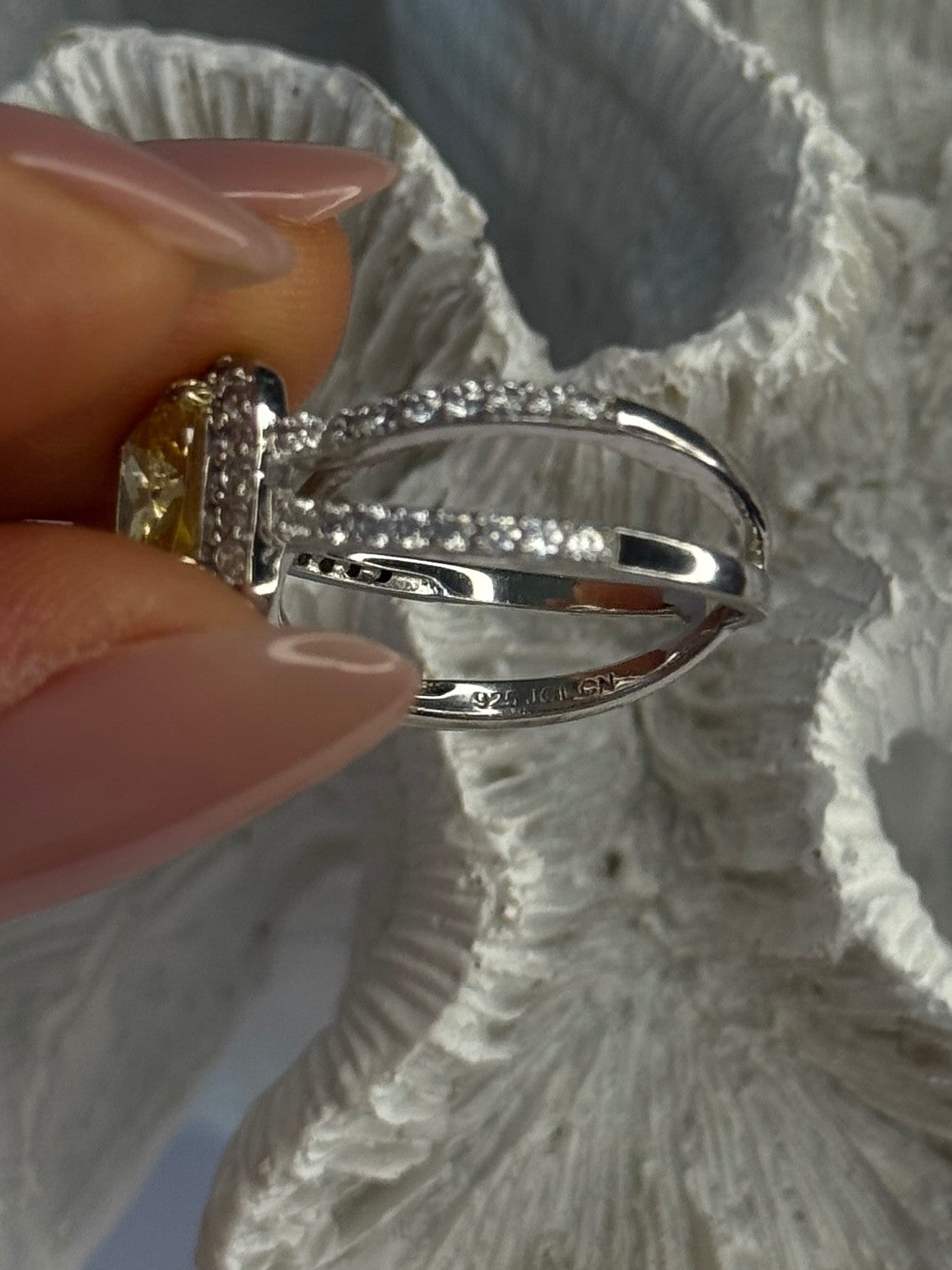 925 Sterling Silver Citrine & Beryl Ring Size 8