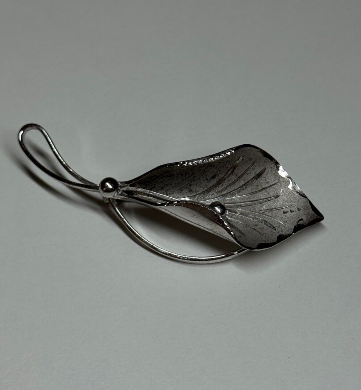 925 Sterling Silver Flower Brooch