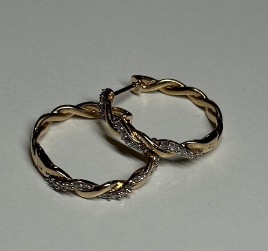 10K Yellow Gold Diamonds 0.3 Carat Earrings Length 18 mm