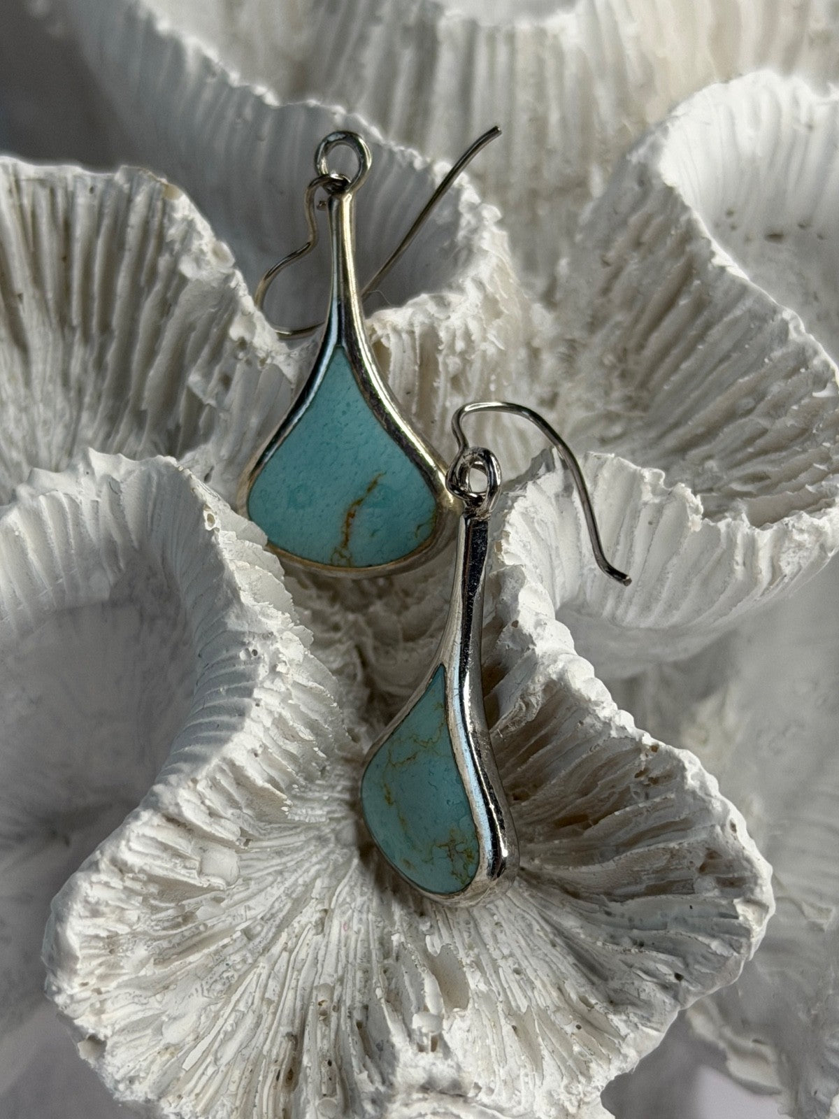 925 Sterling Silver Turquoise Earrings Length 1.40 Inch