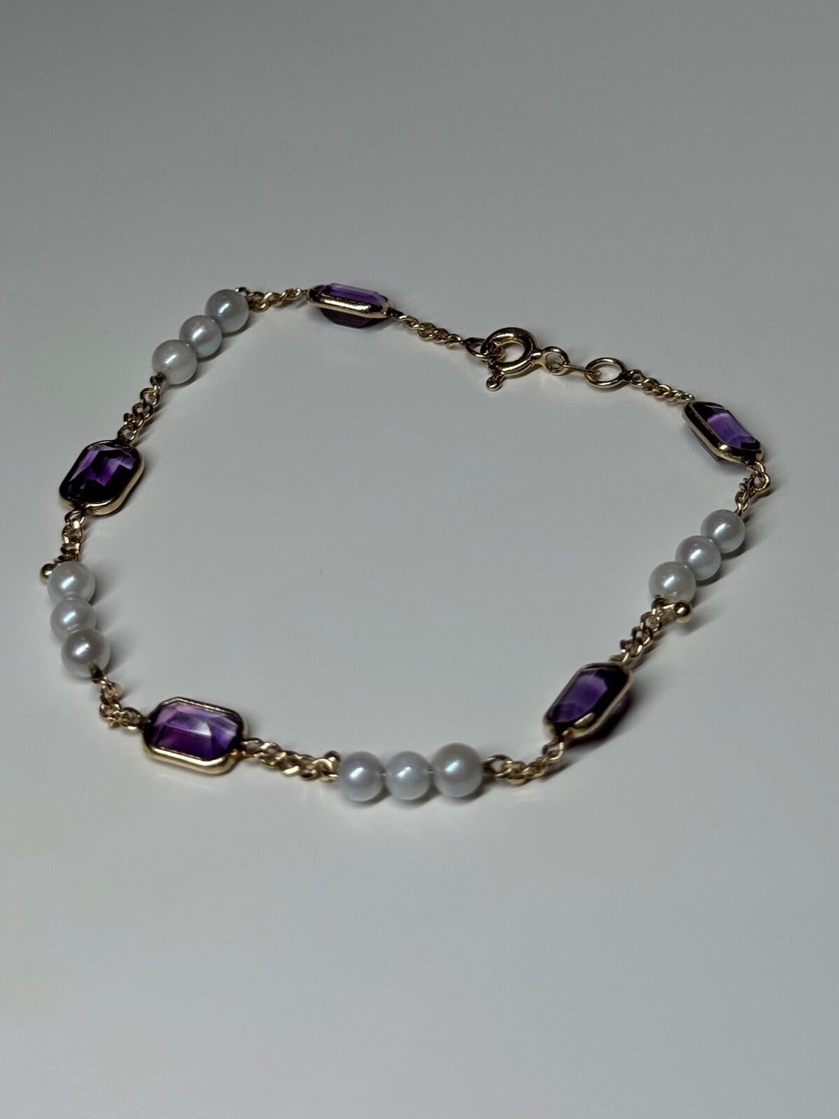 14K Yellow Gold Amethyst & Pearls Bracelet Length 7
