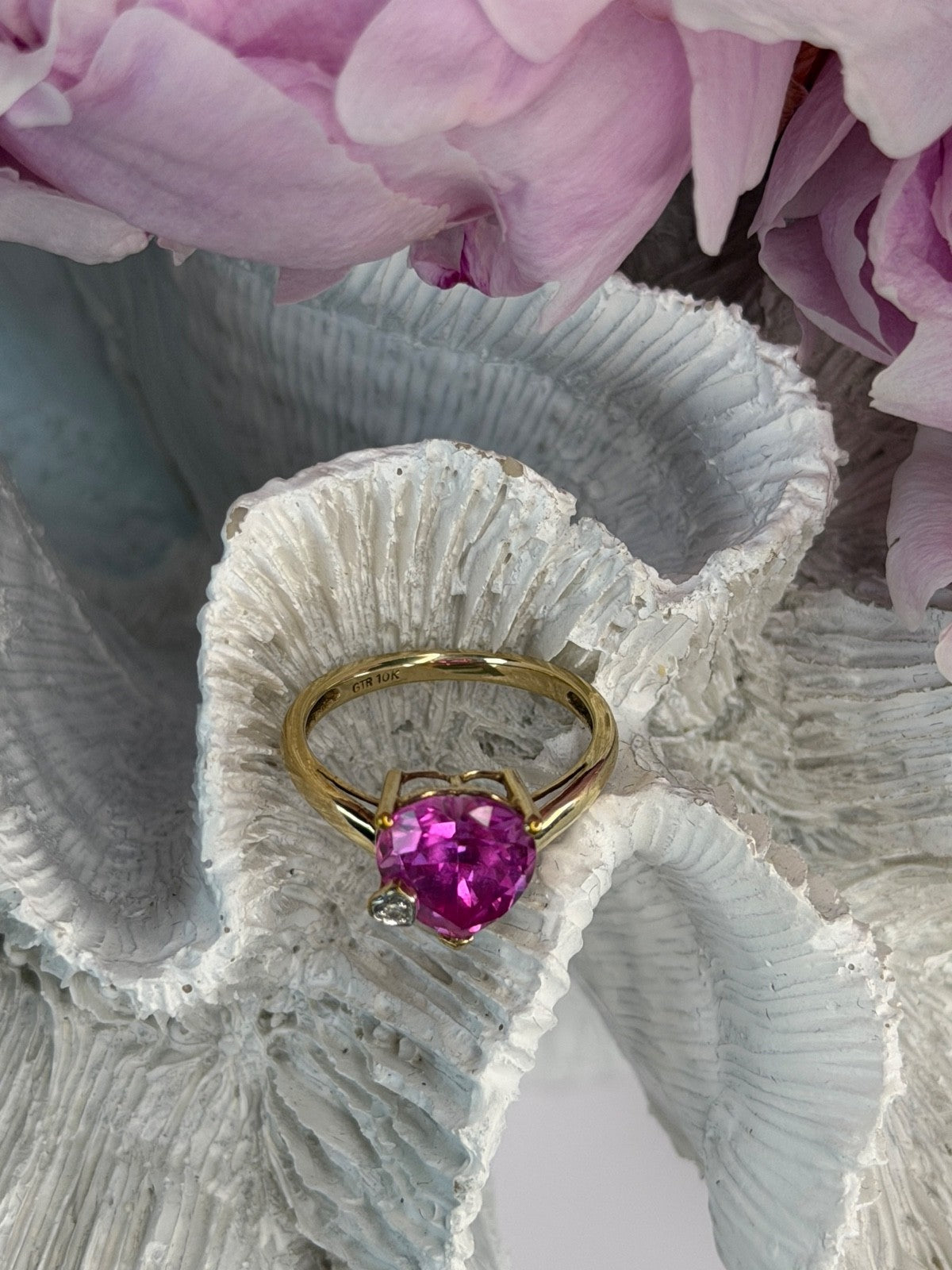 GTR 10K Yellow Gold Pink Sapphire Heart & Diamond Ring Size 7