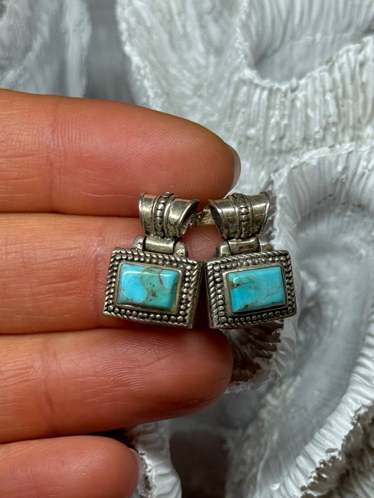 Vintage 925 Sterling Silver Turquoise Earrings Length 0.7 Inch