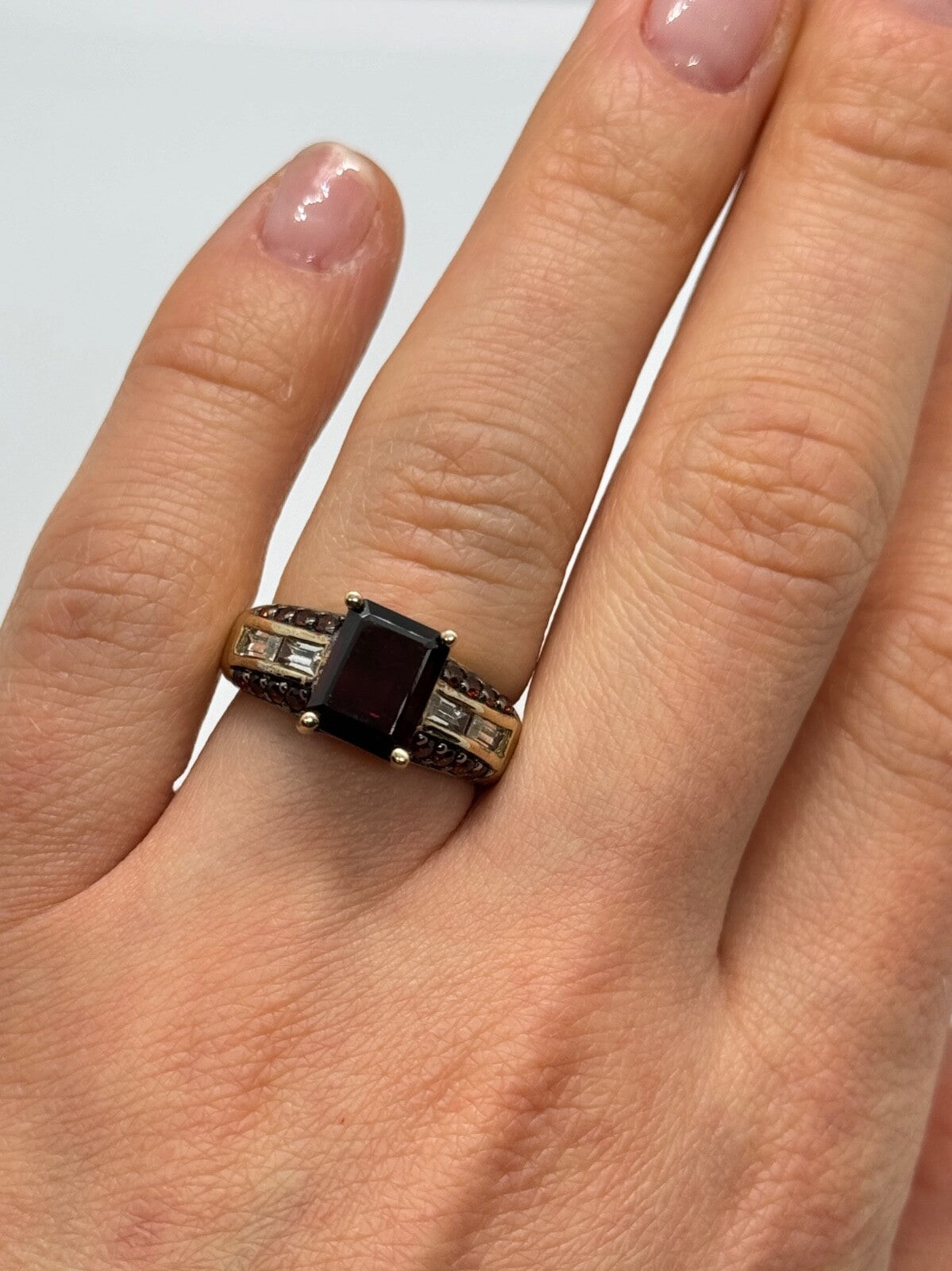 925 Sterling Silver Gold Plated Garnet & Goshenite Ring Size 6