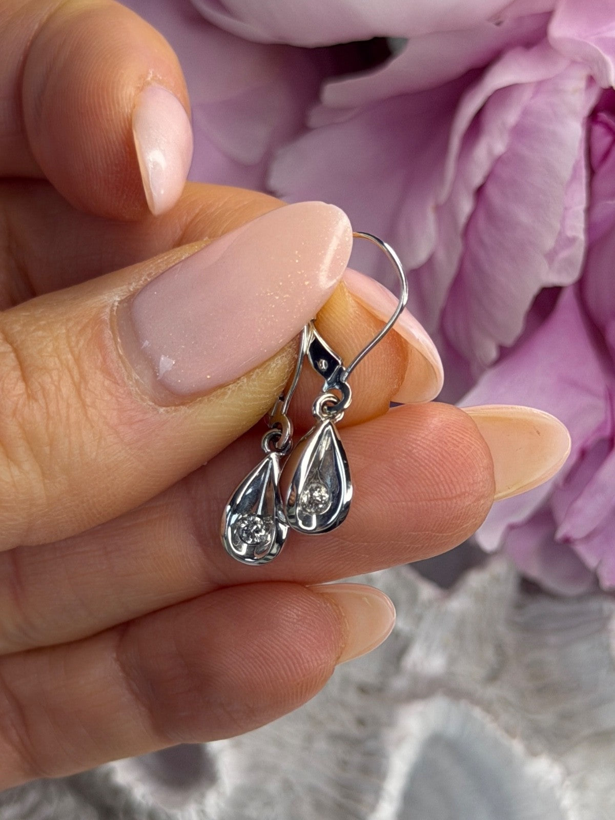 14K White Gold Diamond 0.12 ct Earrings