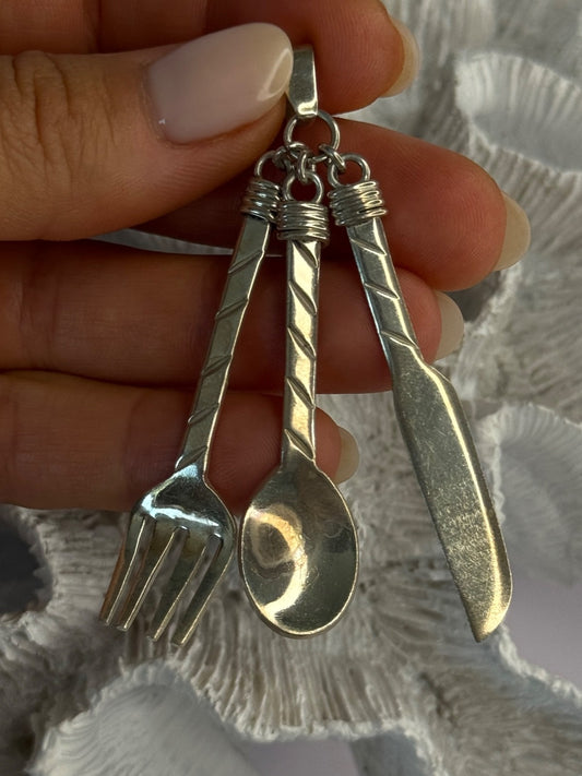 Vintage 925 Sterling Silver Spoon Knife Fork Pendant Length 2.70 Inch