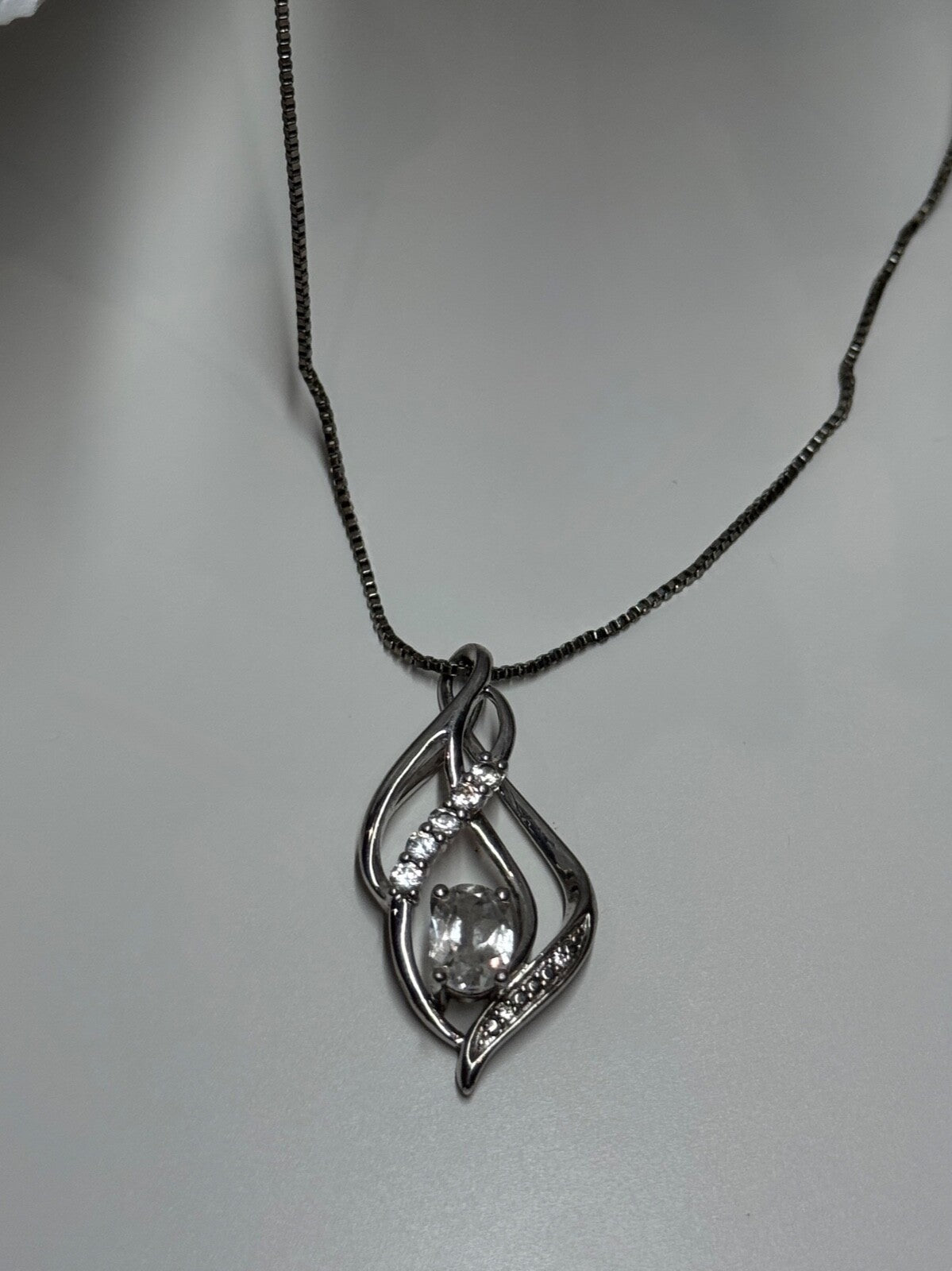 925 Sterling Silver White Sapphire Necklace Length 21/19 Inch