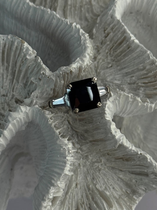 925 Sterling Silver Black Onyx & Beryl Ring Size 7