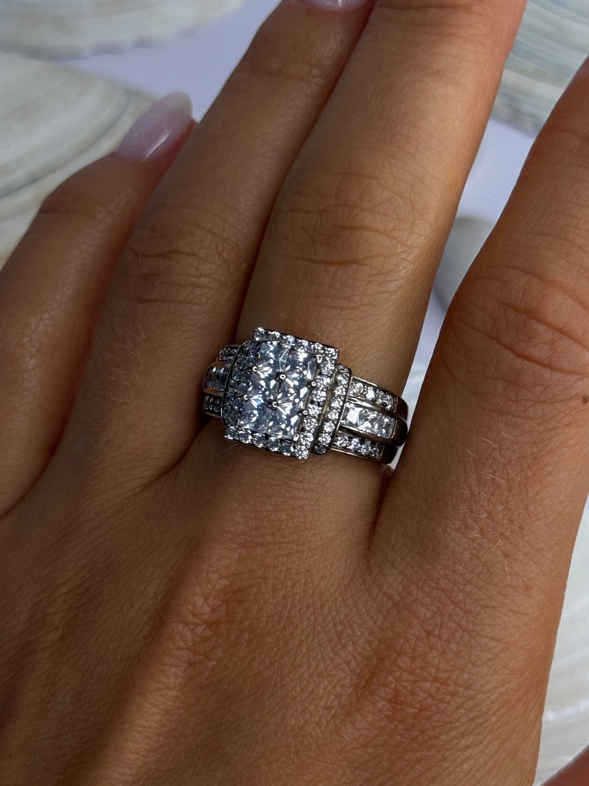 925 Sterling Silver Cz Ring Size 9