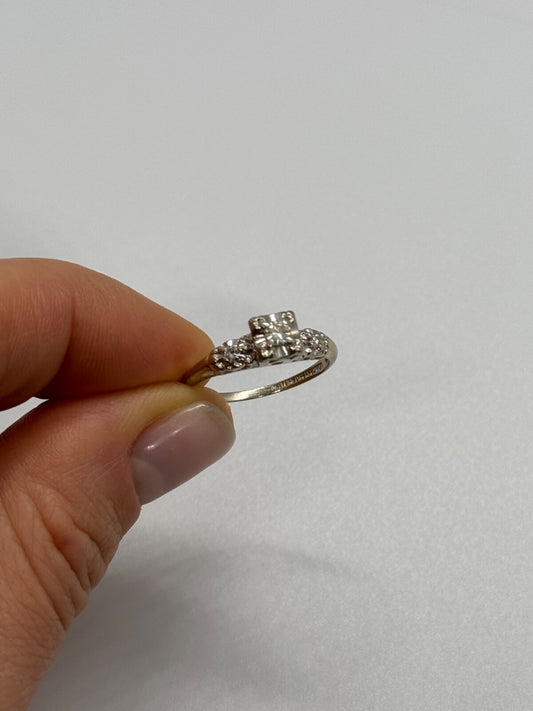 14K White Gold Diamonds Matched Perfection Ring Size 6