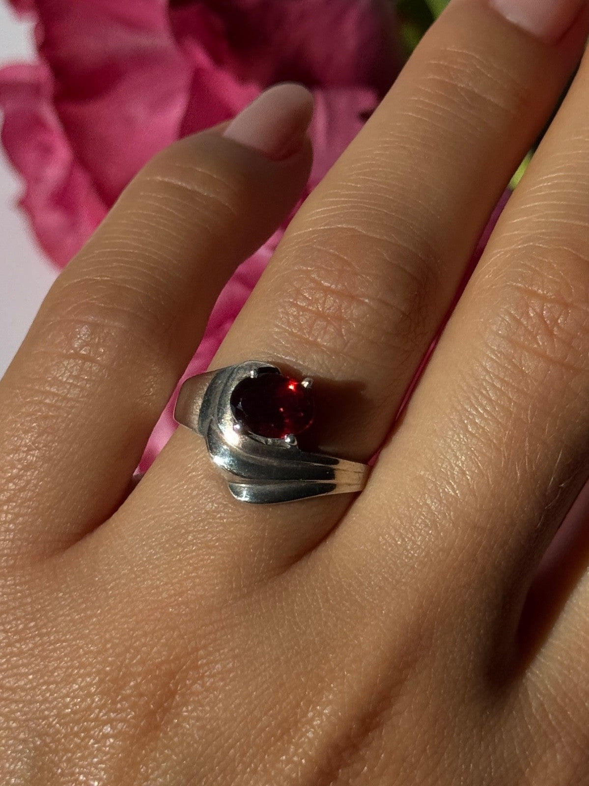 925 Sterling Silver Garnet Ring Size 7.5