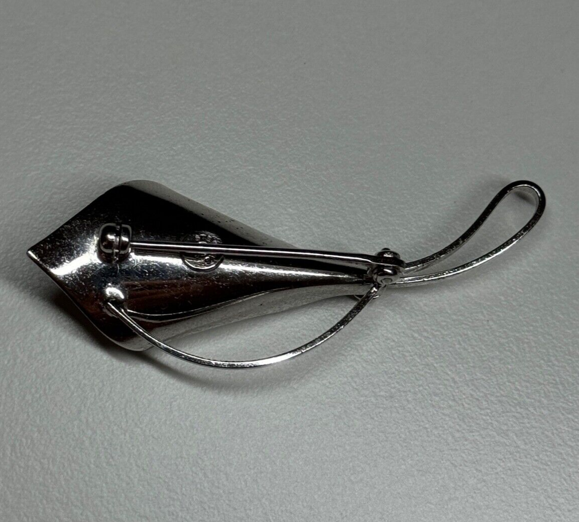 925 Sterling Silver Flower Brooch