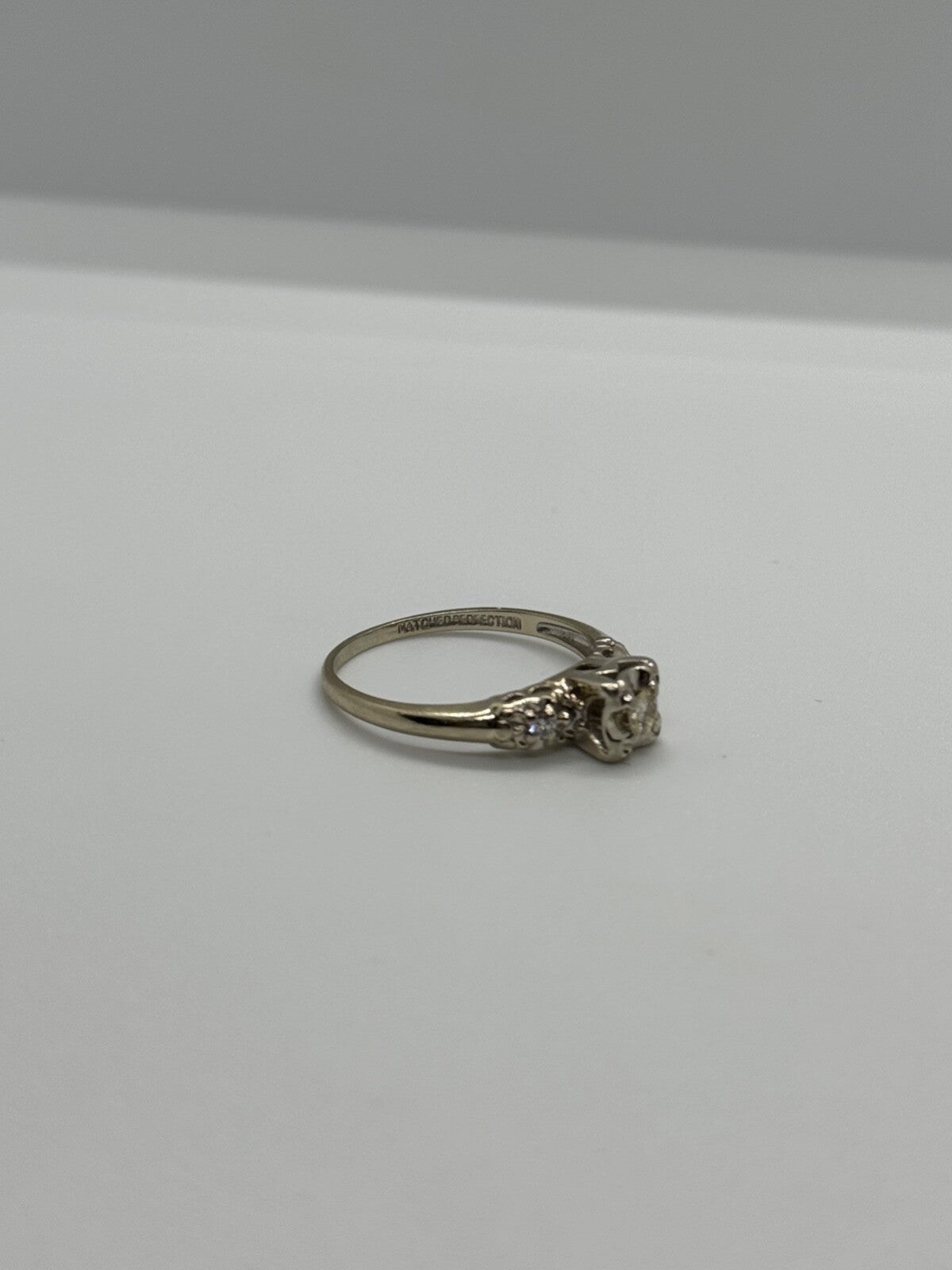 14K White Gold Diamonds Matched Perfection Ring Size 6