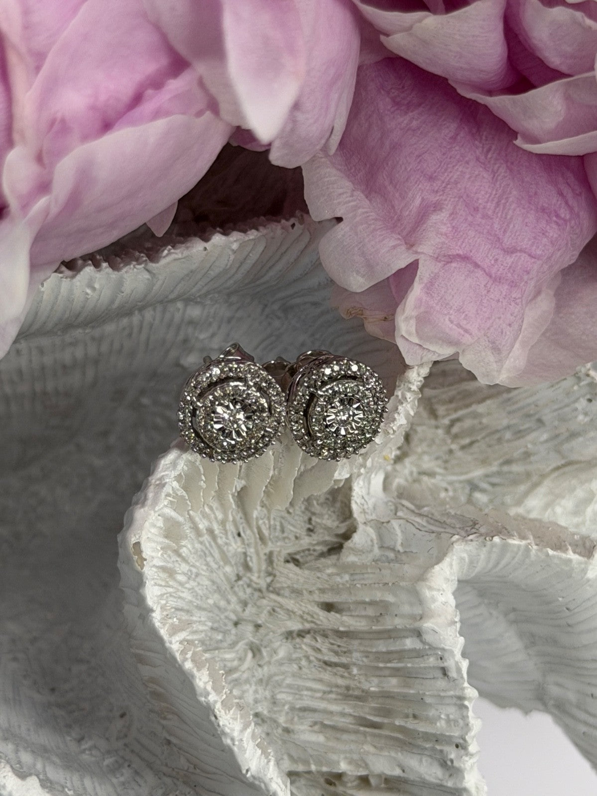 10K White Gold Diamond tcw 0.16 ct Stud Earrings