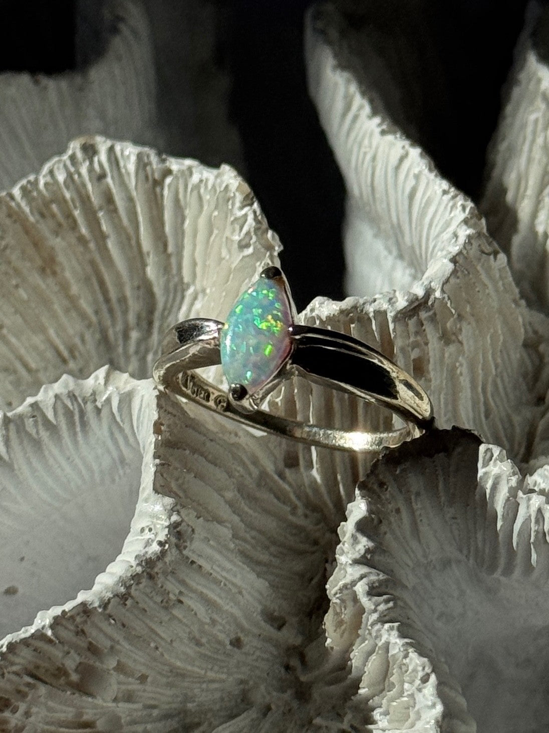 925 Sterling Silver Opal Ring Size 9